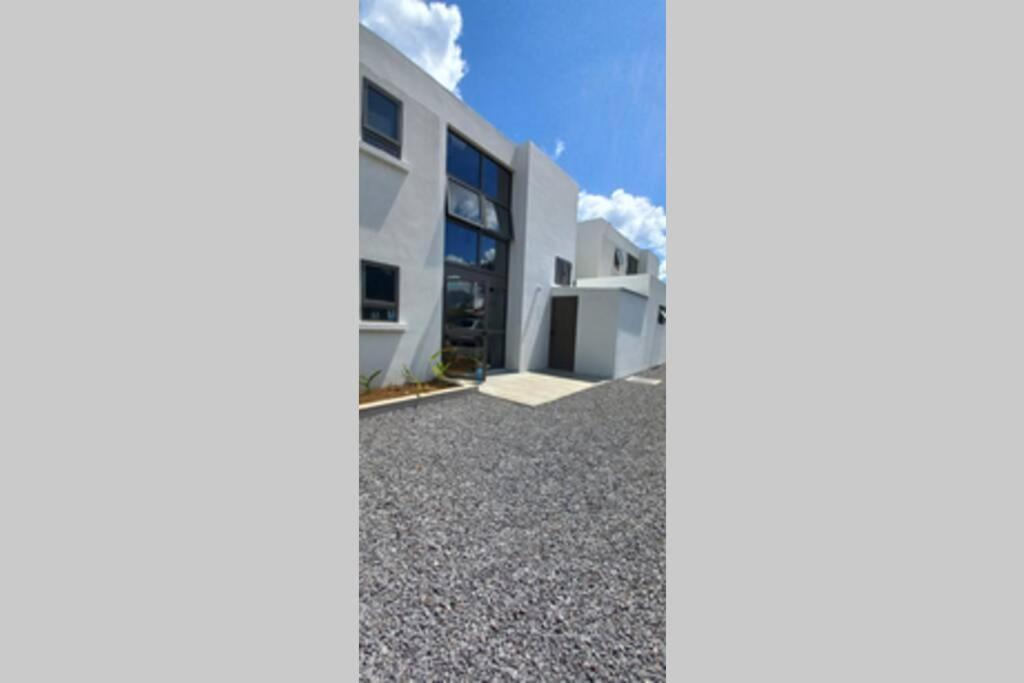 Bois Mapou Self Catering Apartments Unit 203 Rivière Noire エクステリア 写真