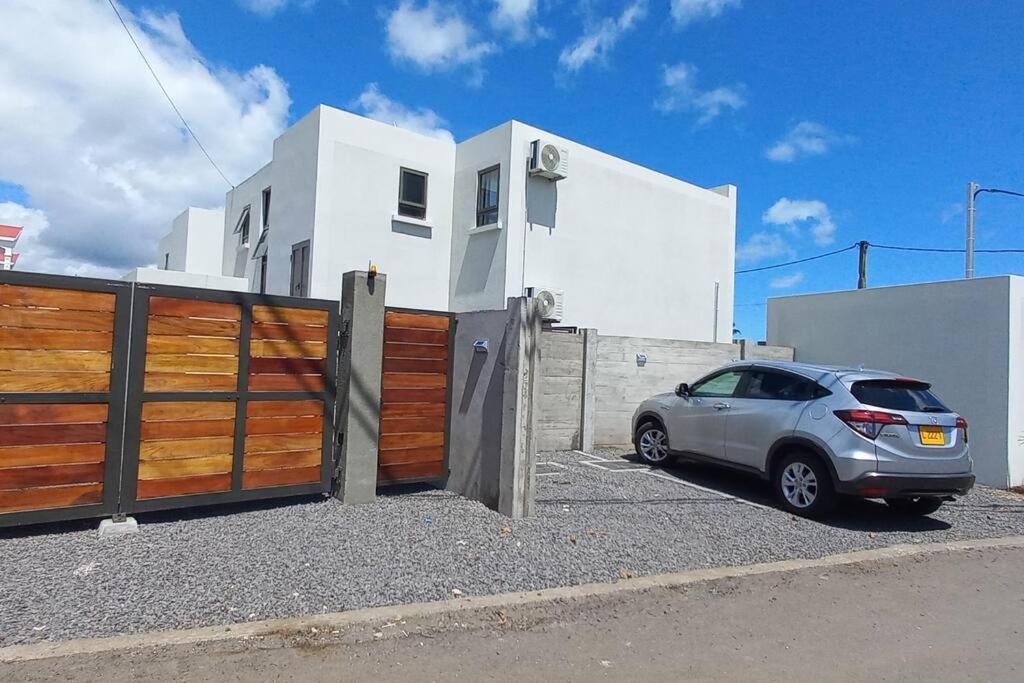 Bois Mapou Self Catering Apartments Unit 203 Rivière Noire エクステリア 写真